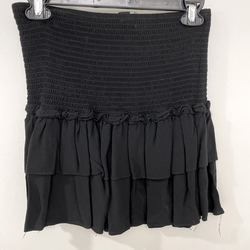 Ruffle skirt